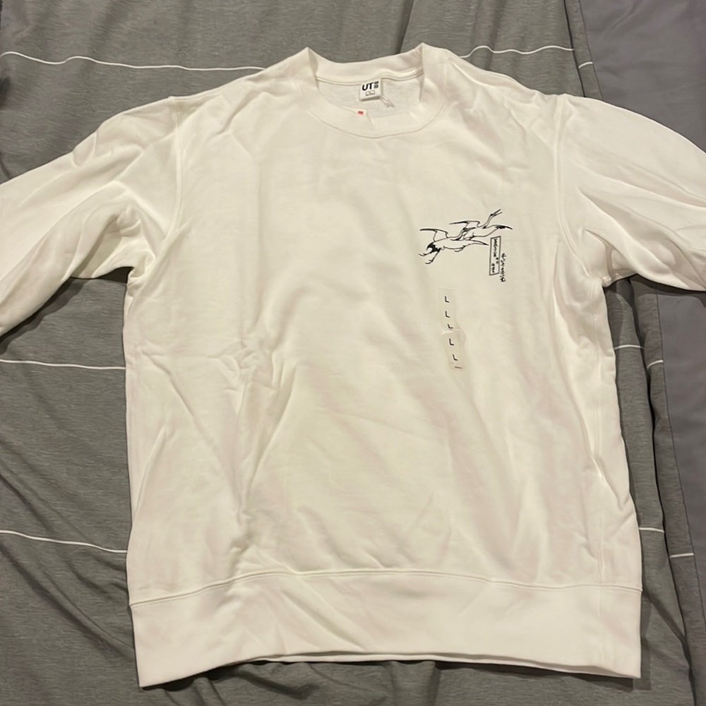 Uniqlo crew neck sweatshirt. New with tags!